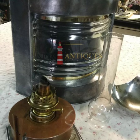 MARINE LANTERN WITH INTERNAL OIL LAMP