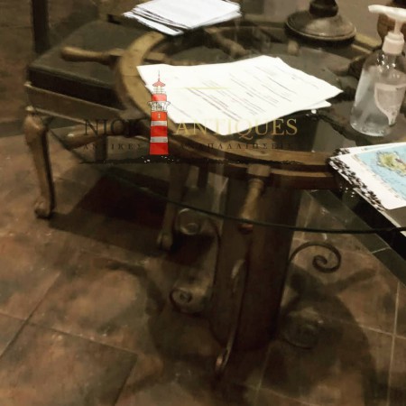 TABLE WITH STEERING WHEEL AND ROUND CRYSTAL