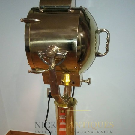 ΜΕΓΑΛΟΣ ΝΑΥΤΙΚΟΣ ΠΡΟΒΟΛΕΑΣ ΑΝΙΧΝΕΥΣΗΣ- MARINE SEARCHLIGHT