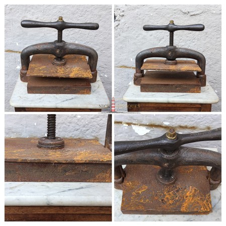 BOOKBINDING PRESS OF AN OLD...