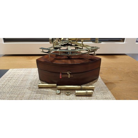 ENGLISH SEXTANT