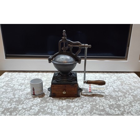FRENCH COFFEE GRINDER PEUGEOT