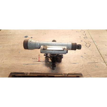 Χωροβάτης  Carl Zeiss Nivellier II 1924 οπτικό όργανο τοπογράφου.