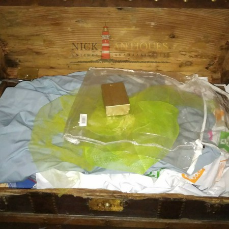 LARGE TRUNK MADE IN USA
