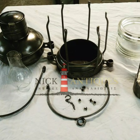 MARINE COVERED LANTERN WITH OIL LAMP